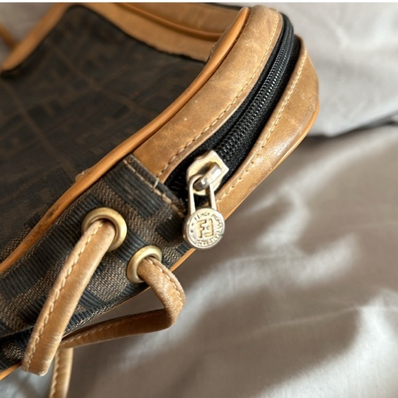 Vintage Fendi Shoulder Bag Zucca - Picture 6 of 15